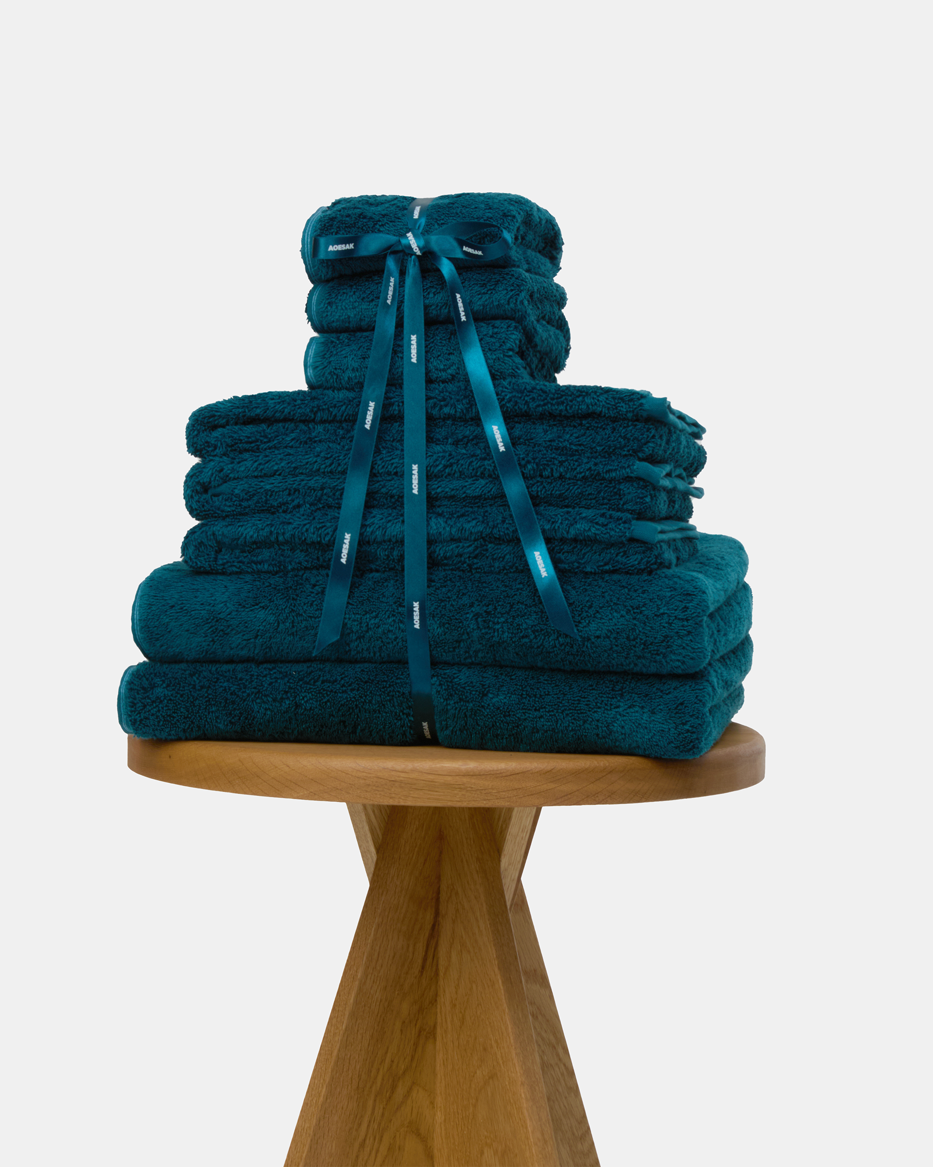 Towel (L)