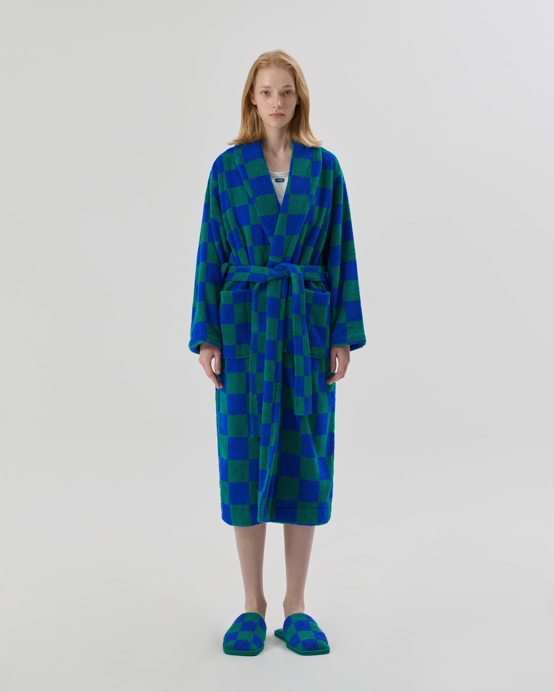 Lio Robe